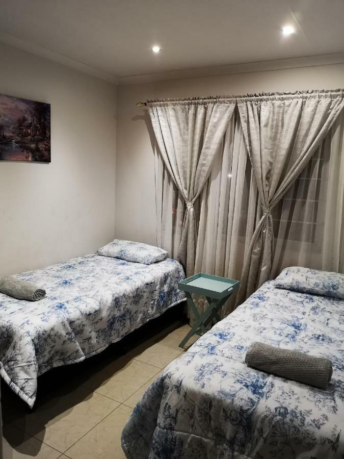 Durban Beach Getaway - Summersands, Inverter For Load Shedding, Free Wifi & Free Parking Exteriör bild
