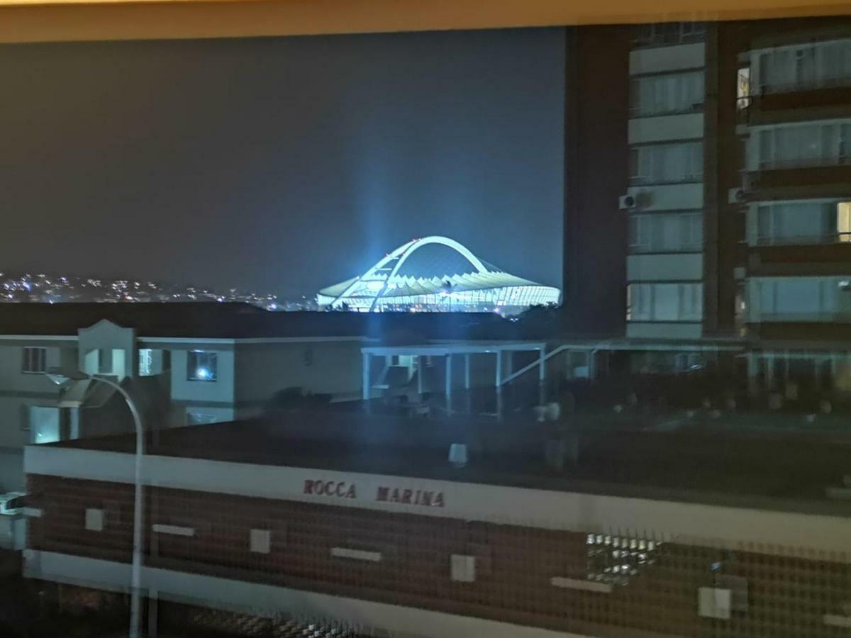 Durban Beach Getaway - Summersands, Inverter For Load Shedding, Free Wifi & Free Parking Exteriör bild